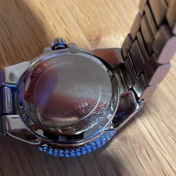 Michael Kors Women's Camille MK5869 Silver Stainless-Steel Watch - Picture 2 of 3